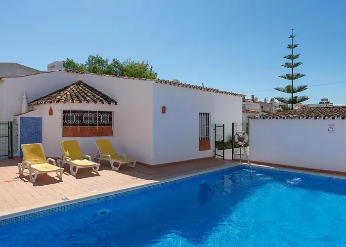 Oura Family House Nyaraló Albufeira