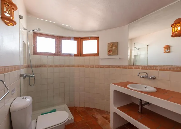 Oura Family House Nyaraló *