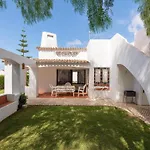 Oura Family House Tatil Evi *